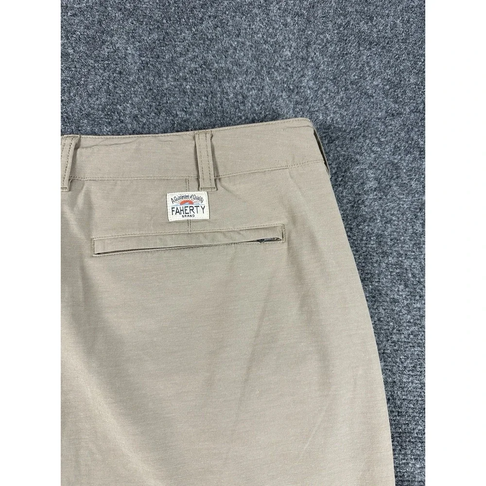 Faherty Shorts Mens 42 Beige All Day Lightweight Stretch Casual Drawstring